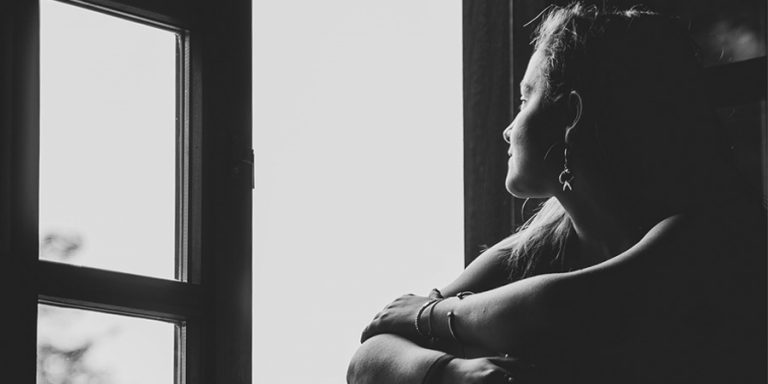 Servicio residencial para mujeres solas o con hijas e hijos y/o personas dependientes a cargo