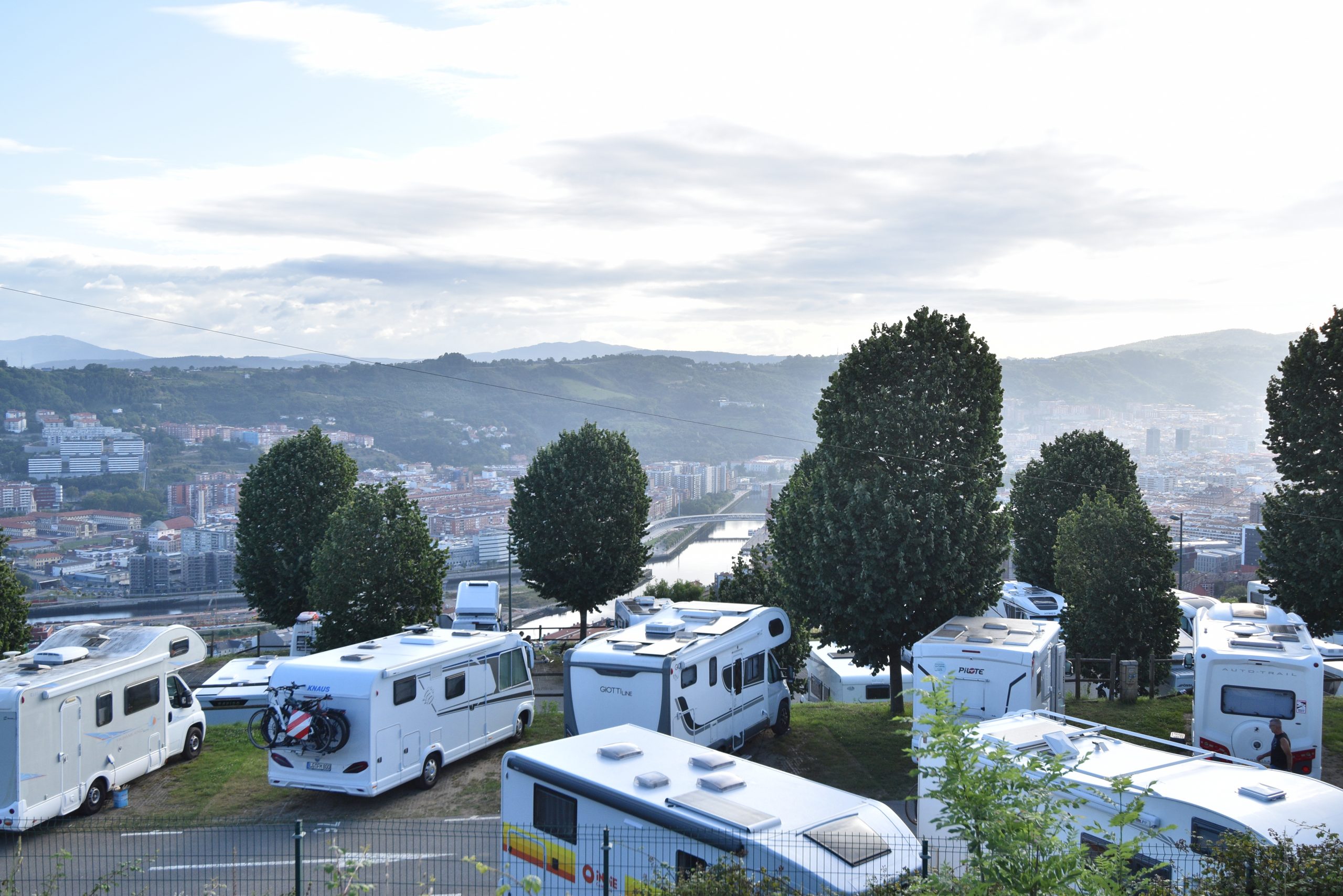 caravan 2